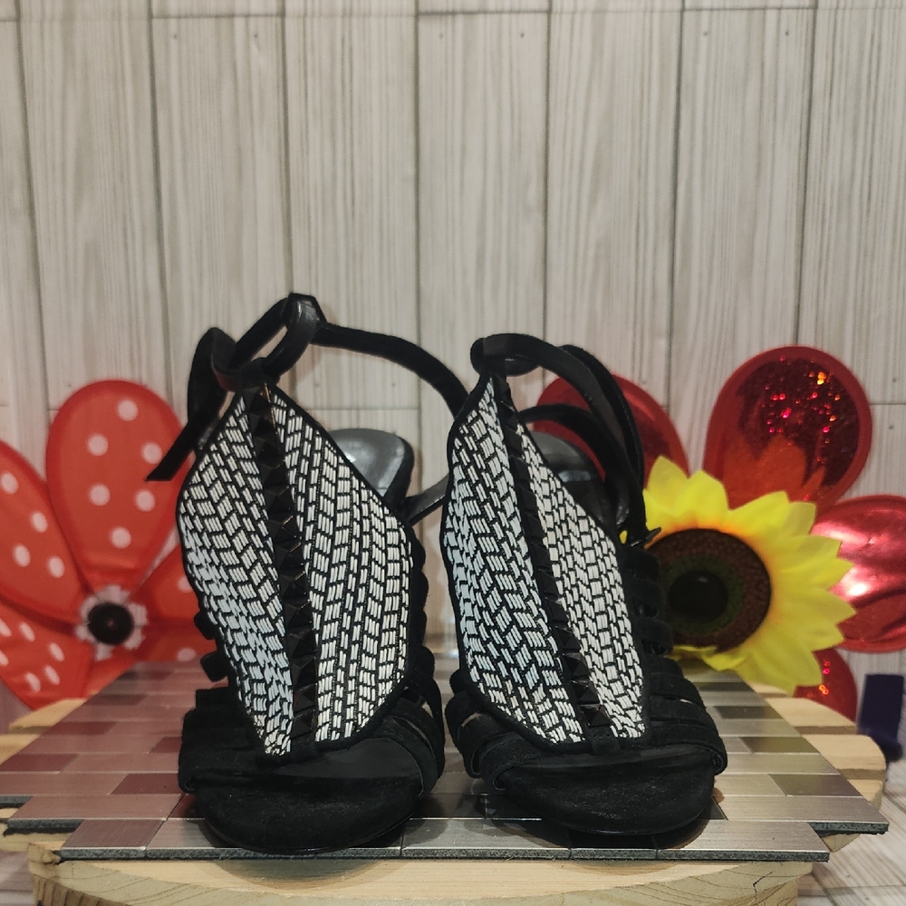 Aldo‎ Black and White Heels